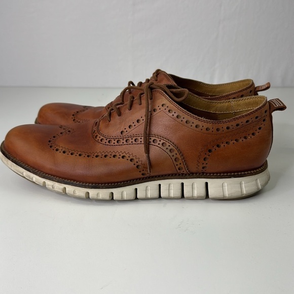 Cole Haan Men's Classic Brown Leather Men's Brogues - Picture 5 of 11